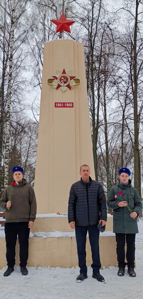 В «День неизвестного солдата» ....