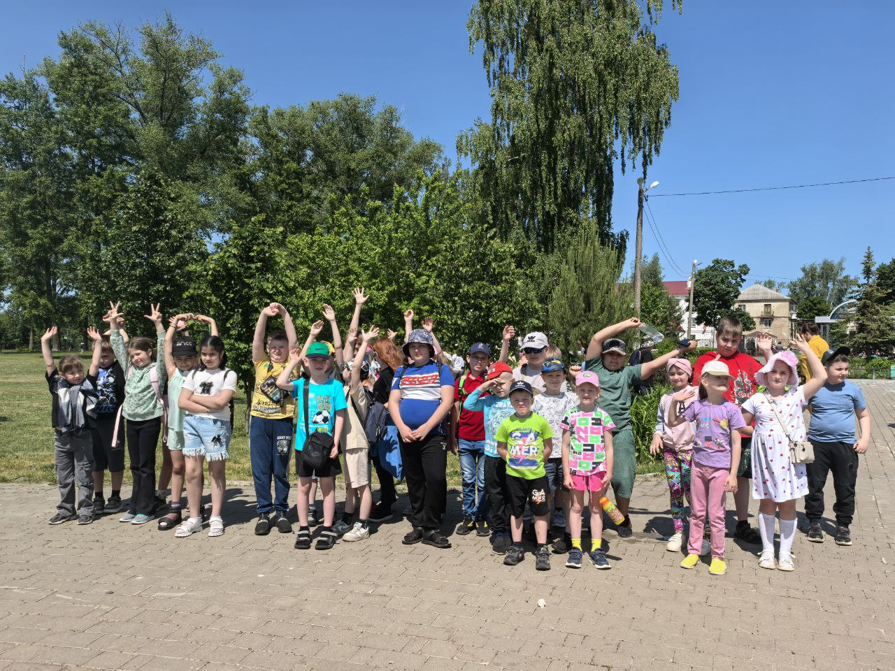 Яркое начало лета.
